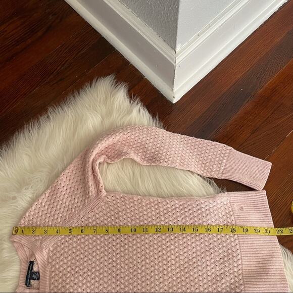 AE Pink Sweater Lightweight Zipper Back Detail Size small Cotton Blend - Picture 5 of 5
